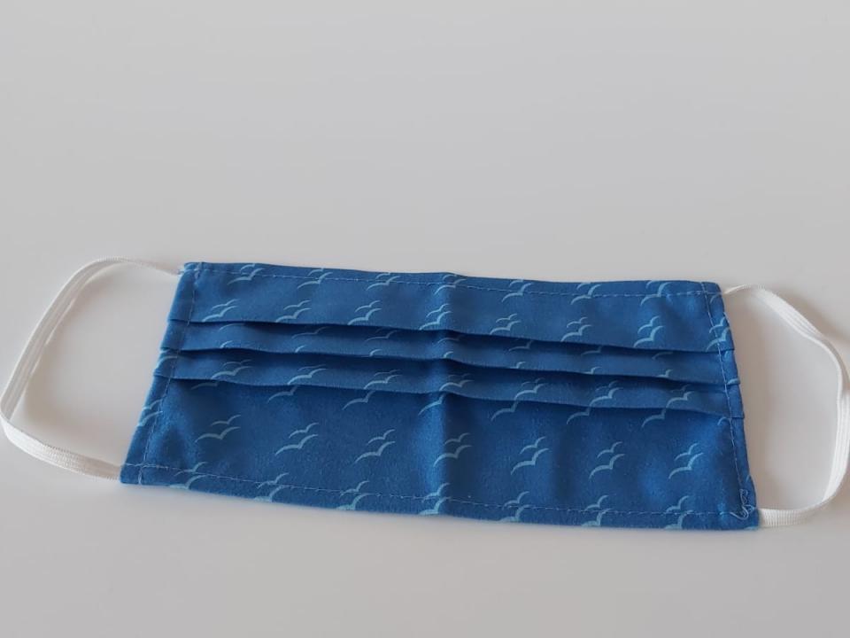 blue mask