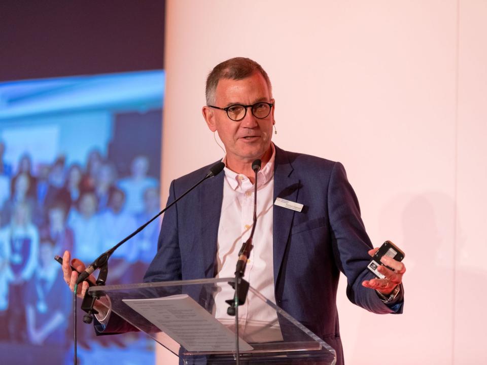 Professor Gavin Giovannoni, world-renowned neurologist and MS researcher