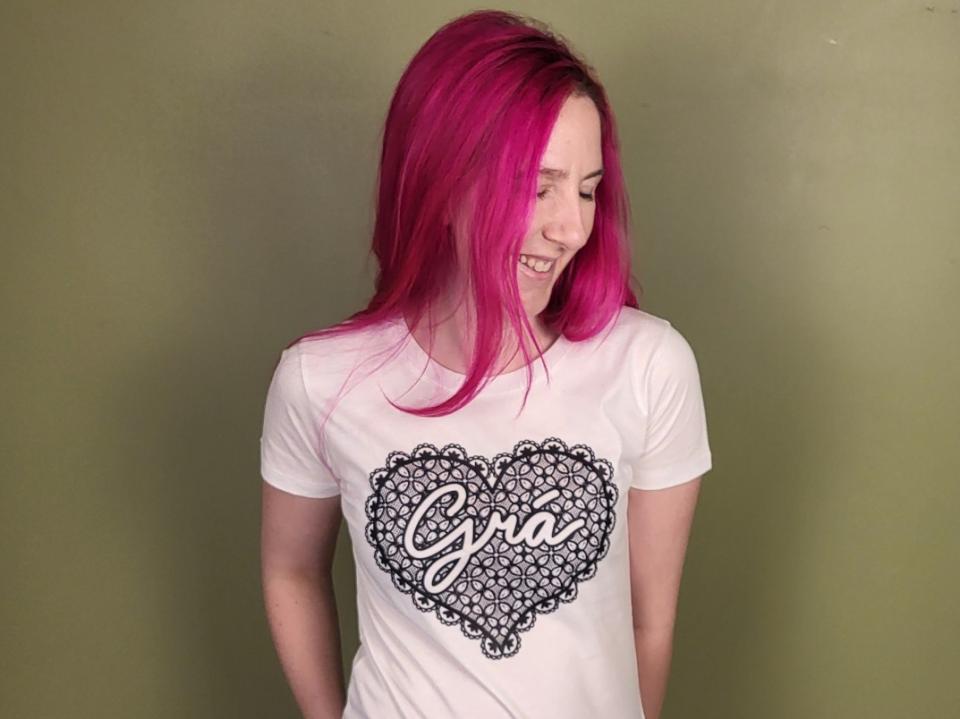 Portrait of Nicola Molloy for the MS Journeys campaign.